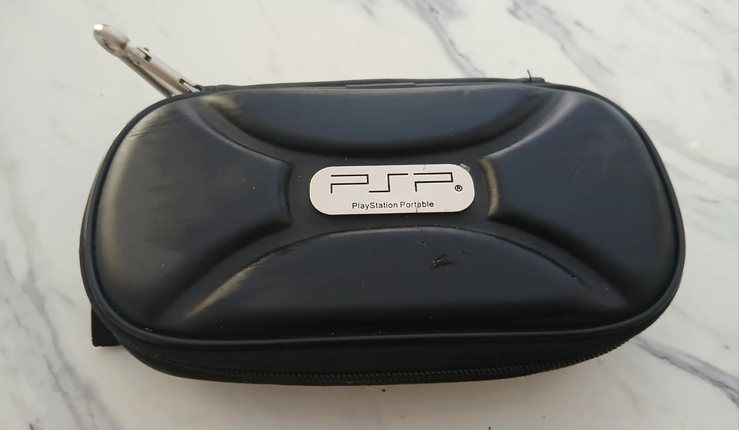 Sony PSP 3000 Silver - photo 4