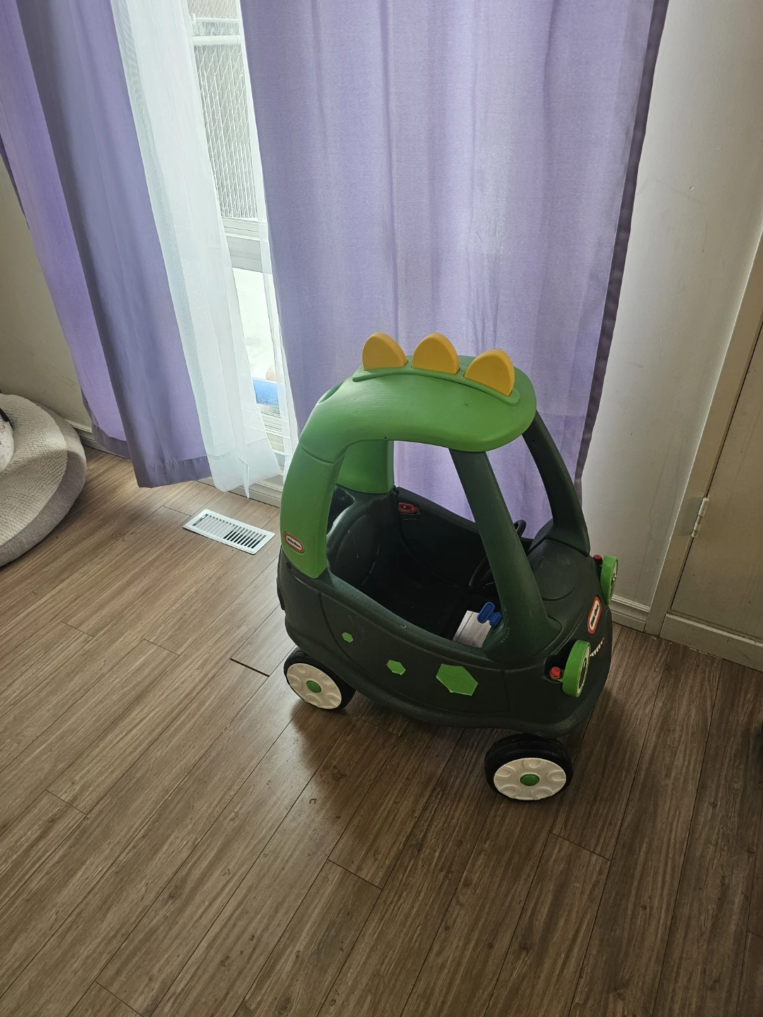 Little Tikes Cozy Coupe Dinosaur Ride-On Toy - photo 2