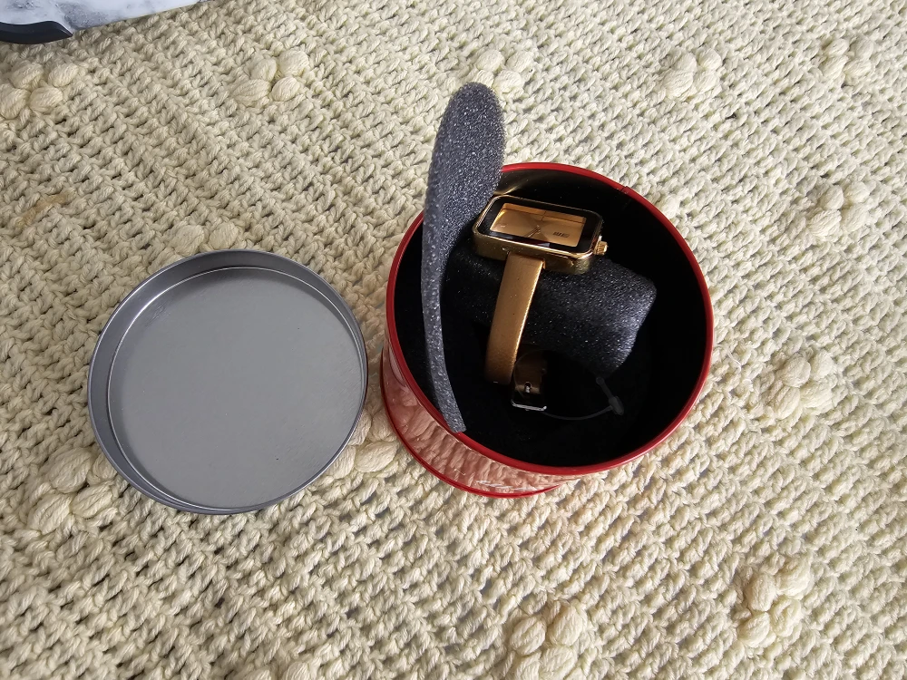 New DesignWE Gold-Tone Watch with Box - photo 3