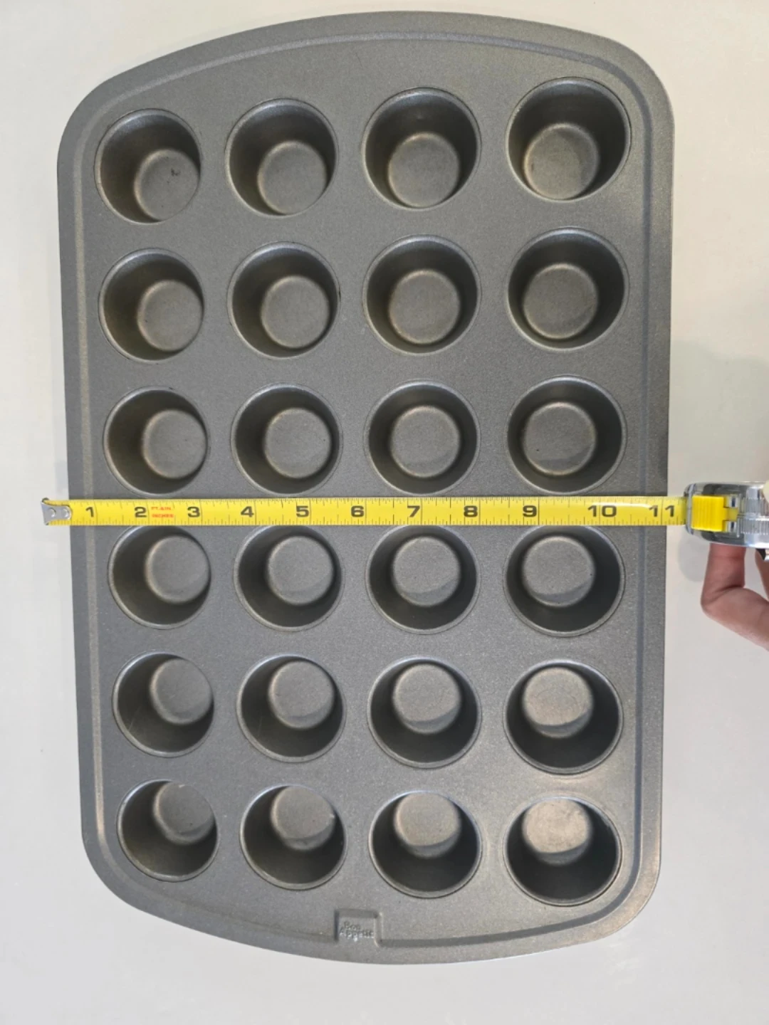24 Cup Mini Muffin Pan - photo 4