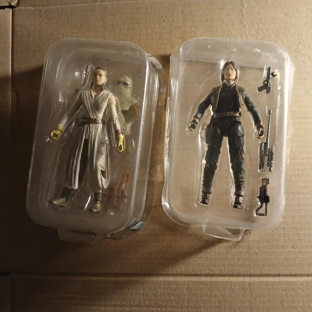 Star Wars Rey and Jyn Erso Action Figures