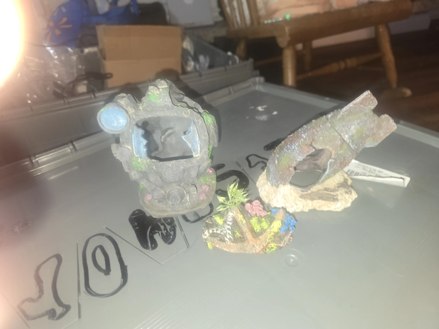 Aquarium Decor Set - Shipwreck, Helicopter, Skull & More - photo 4
