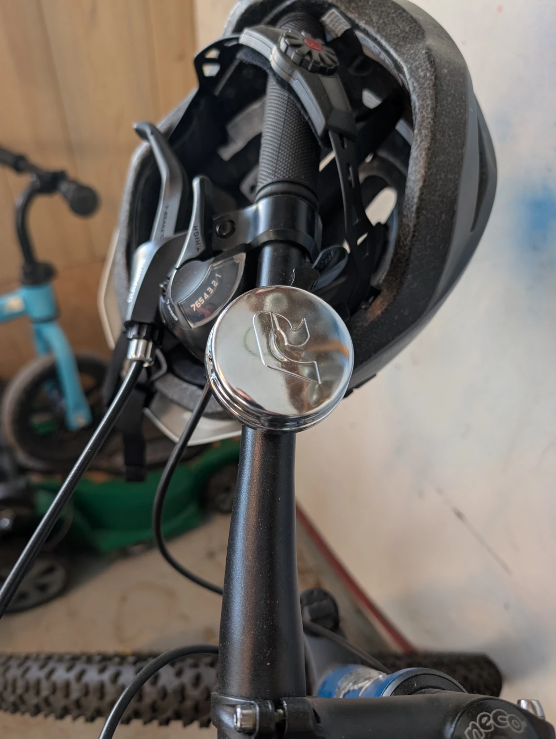 Raleigh Full Suspension Mountain Bike plus accessories - photo 5