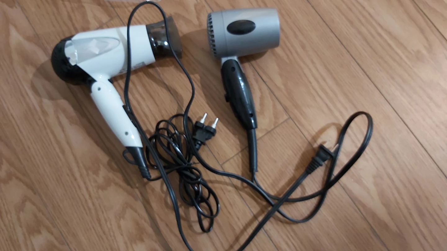 2 Hairdryers for $10