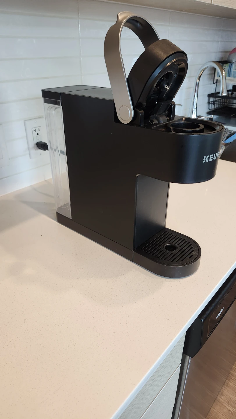Keurig Single Serve Coffee Maker - photo 4
