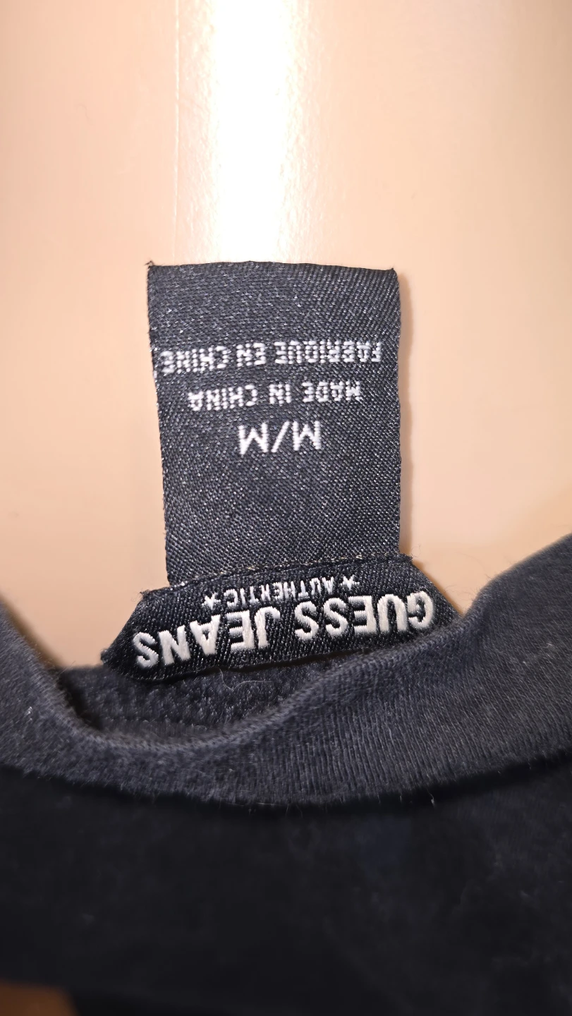 Guess Jeans Black Sequin T-Shirt - Size M - photo 3