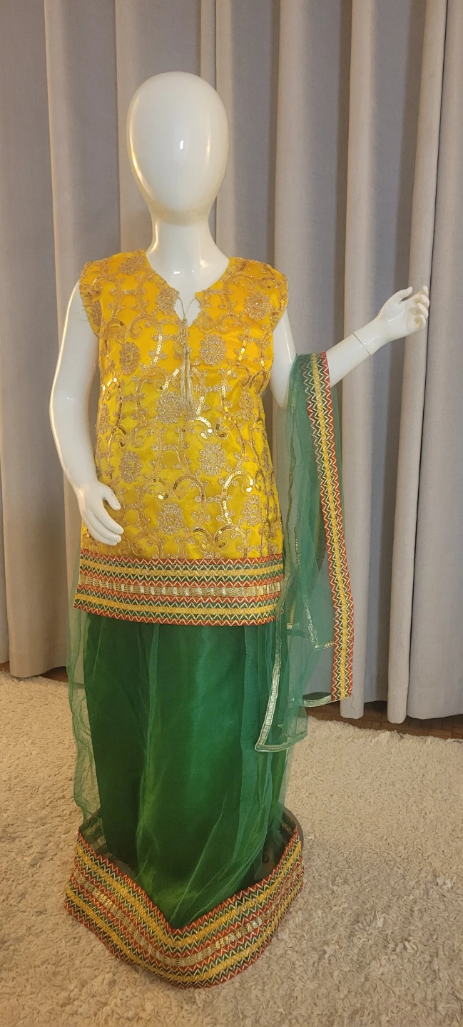 Children's Yellow and Green Traditional Outfit - photo 5