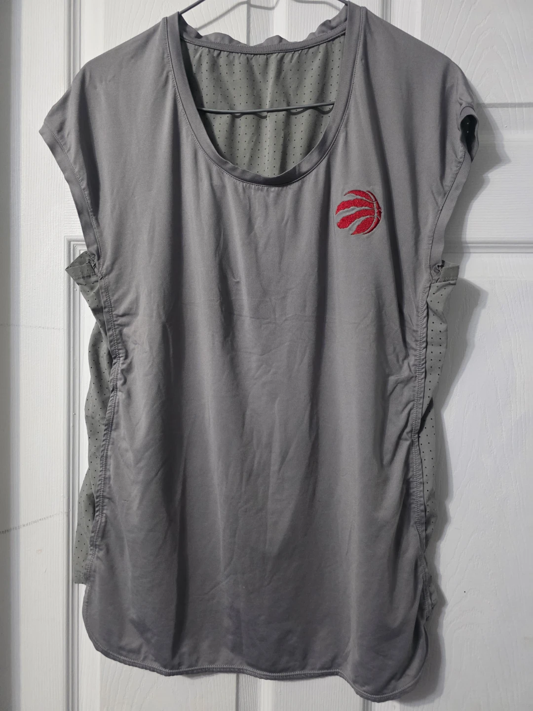 Floral Print Dress & Raptors Top. All 4 for $10. - photo 3