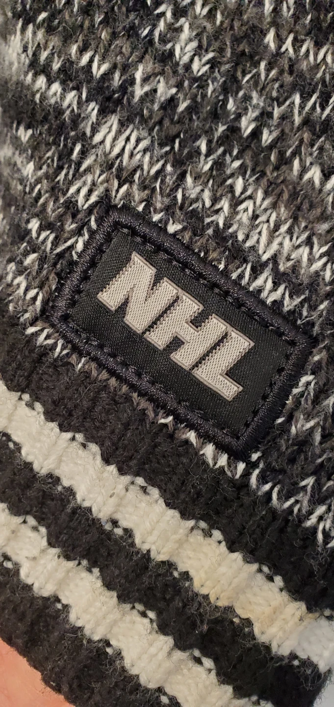 Toronto Maple Leafs NHL Sweater - photo 2