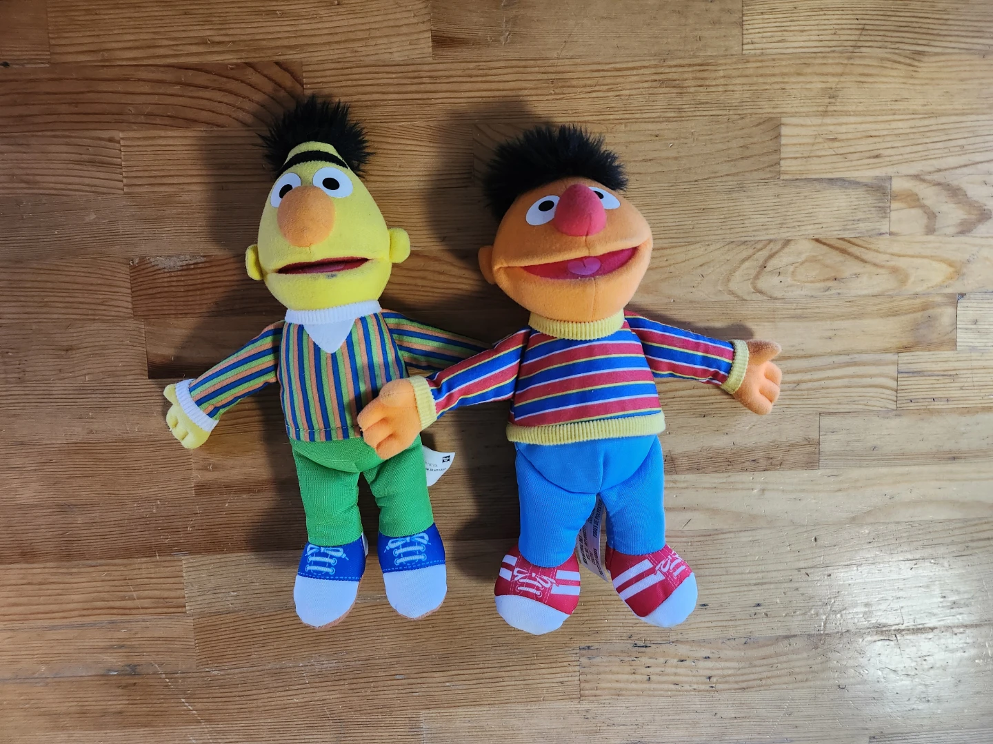 Sesame Street Bert and Ernie Plush Dolls - photo 4