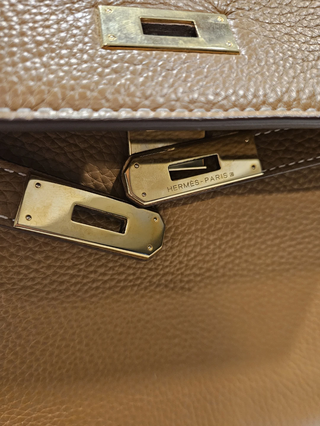 Hermès Kelly Handbag, Brown Leather - photo 2