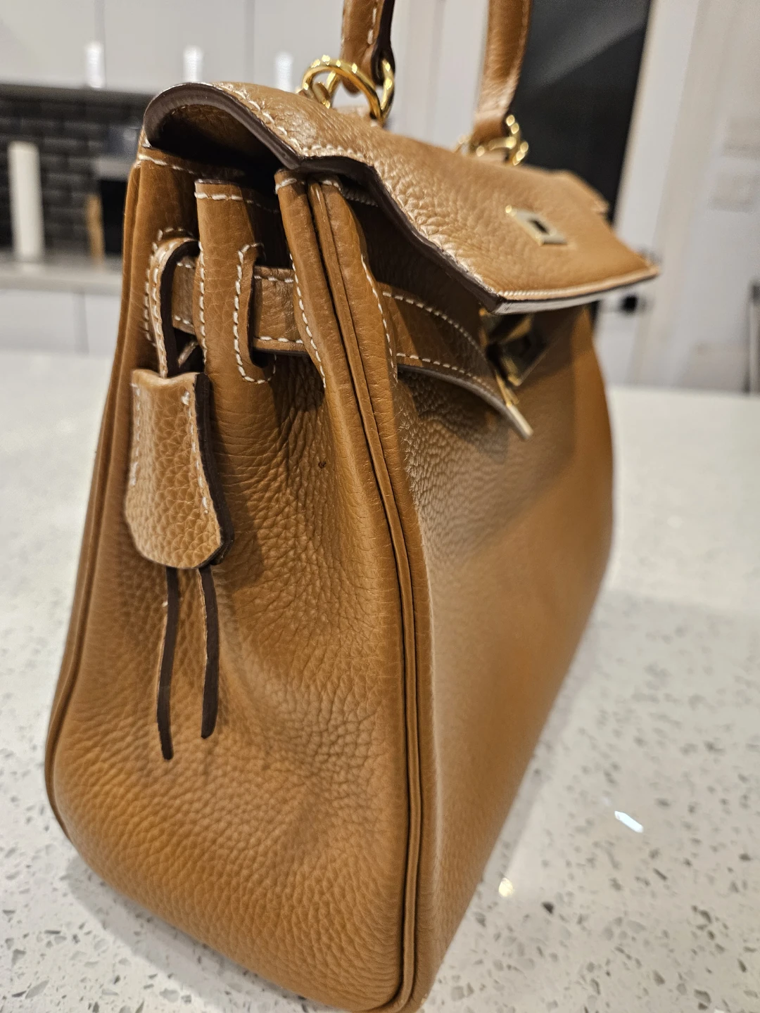 Hermès Kelly Handbag, Brown Leather - photo 3