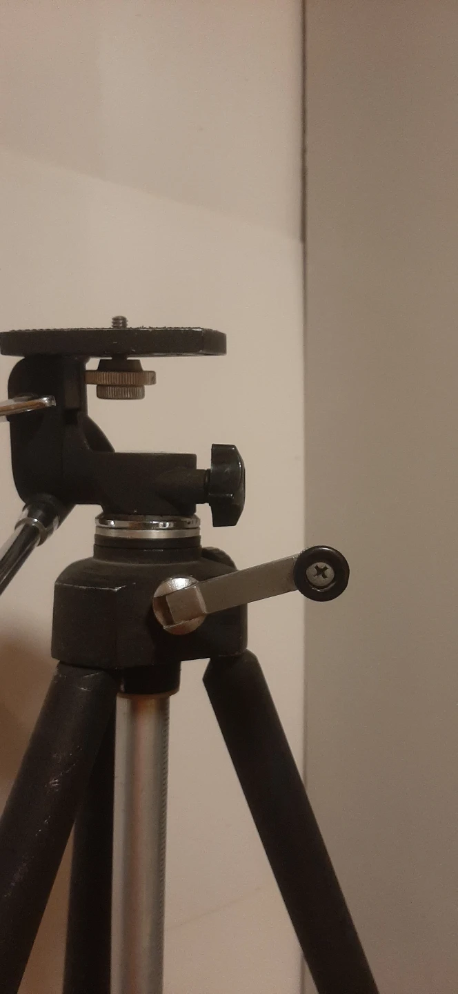 Camera Tripod - photo 4