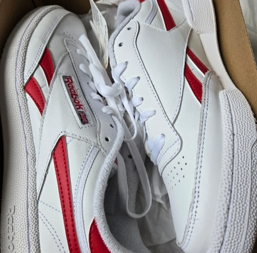 Brand New Sneakers 🏆
