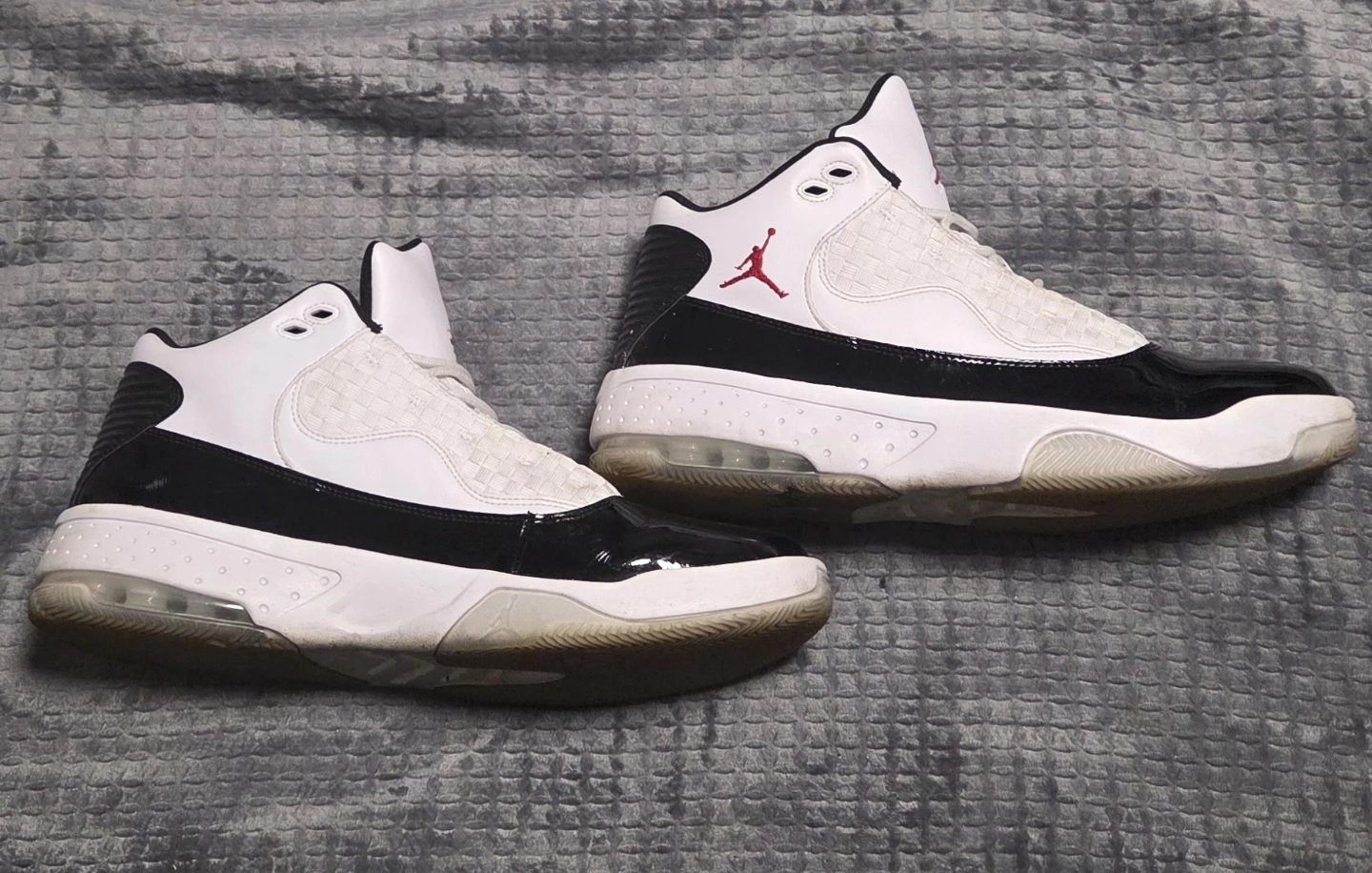 Jordan Max Aura 2 Sneakers - photo 3