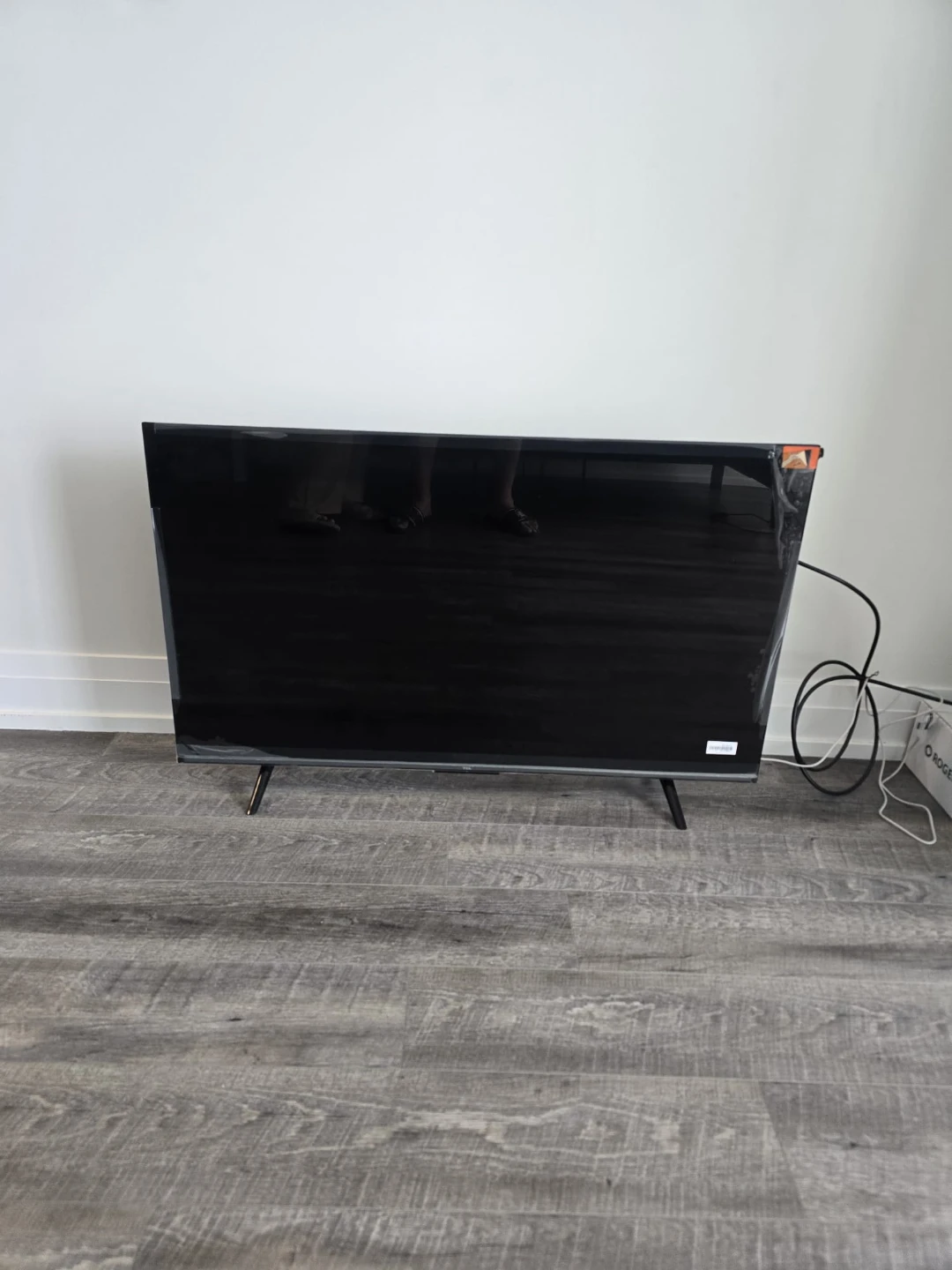 TCL 43” 4K Smart TV (Like New!)