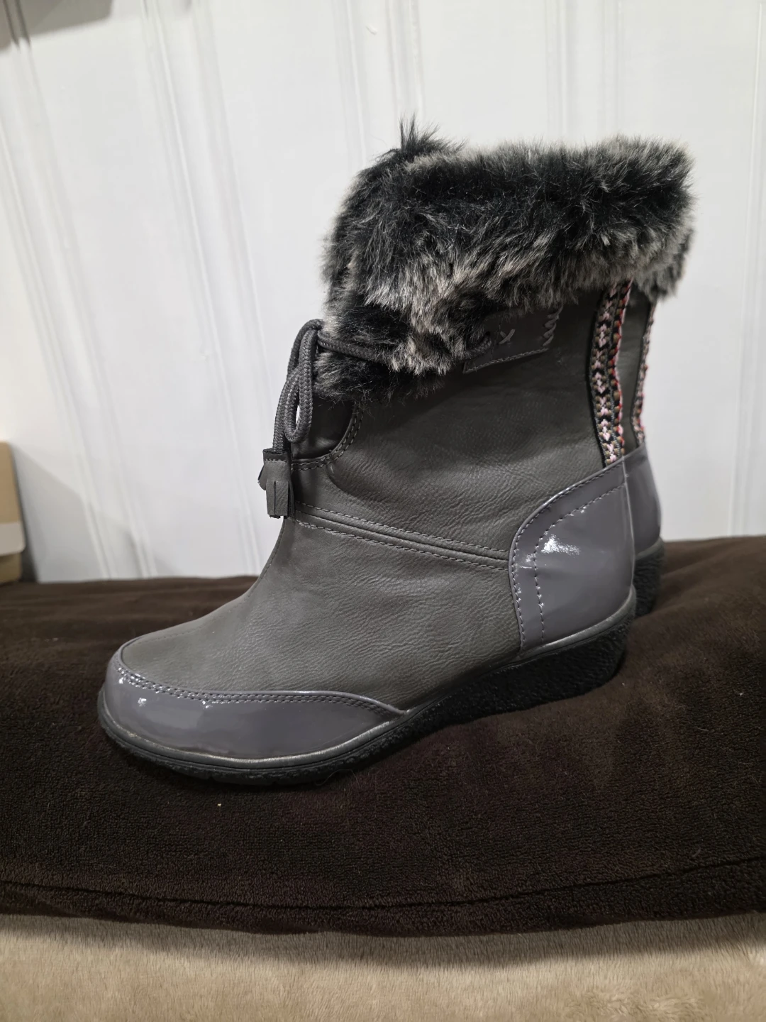 Grey  Boots with Faux Fur Trim - photo 5