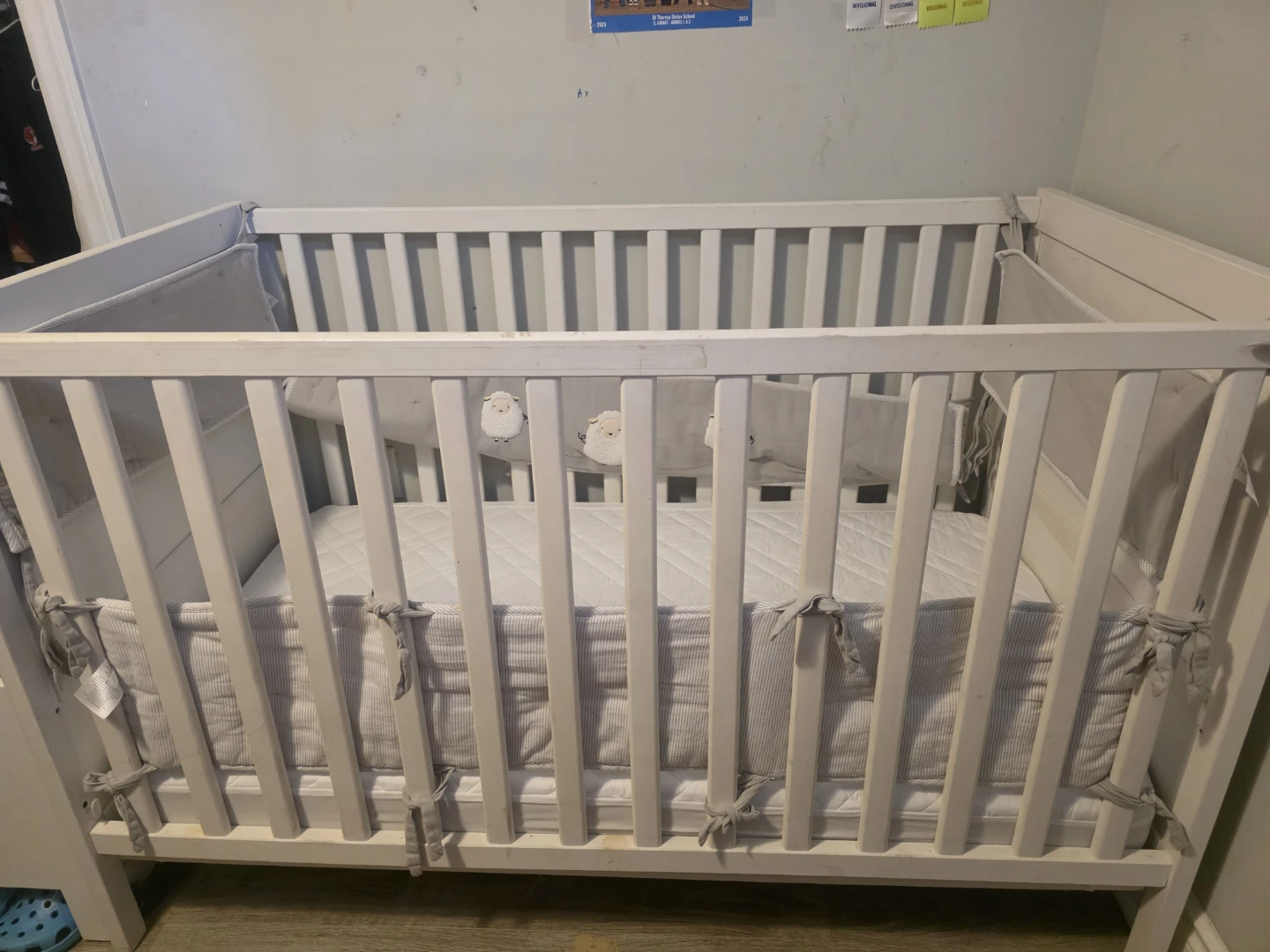 White Baby Crib with Sheep Bumper Pad