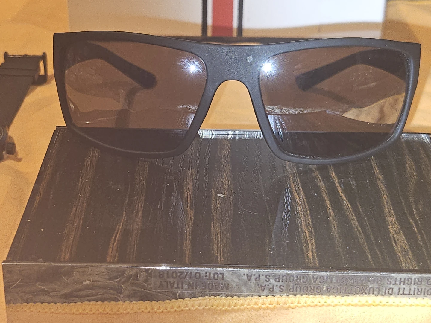 Carrillo Watch & Sunglasses - photo 5
