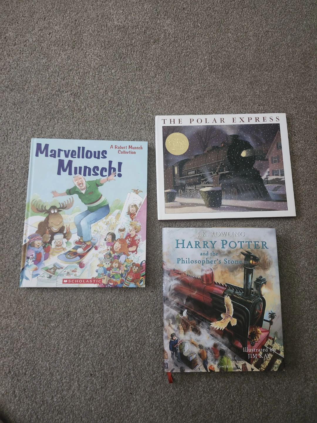 3  Books: Marvellous Munsch!, Harry Potter, The Polar Express