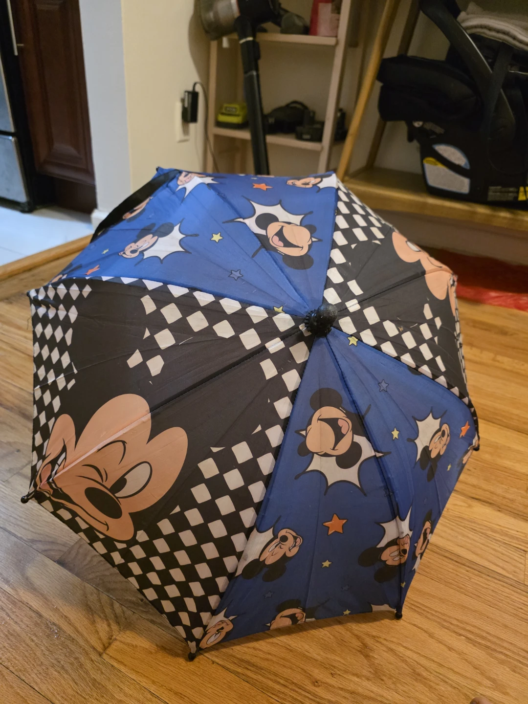 Disney Character Umbrellas - Mickey & Minnie Mouse - photo 2