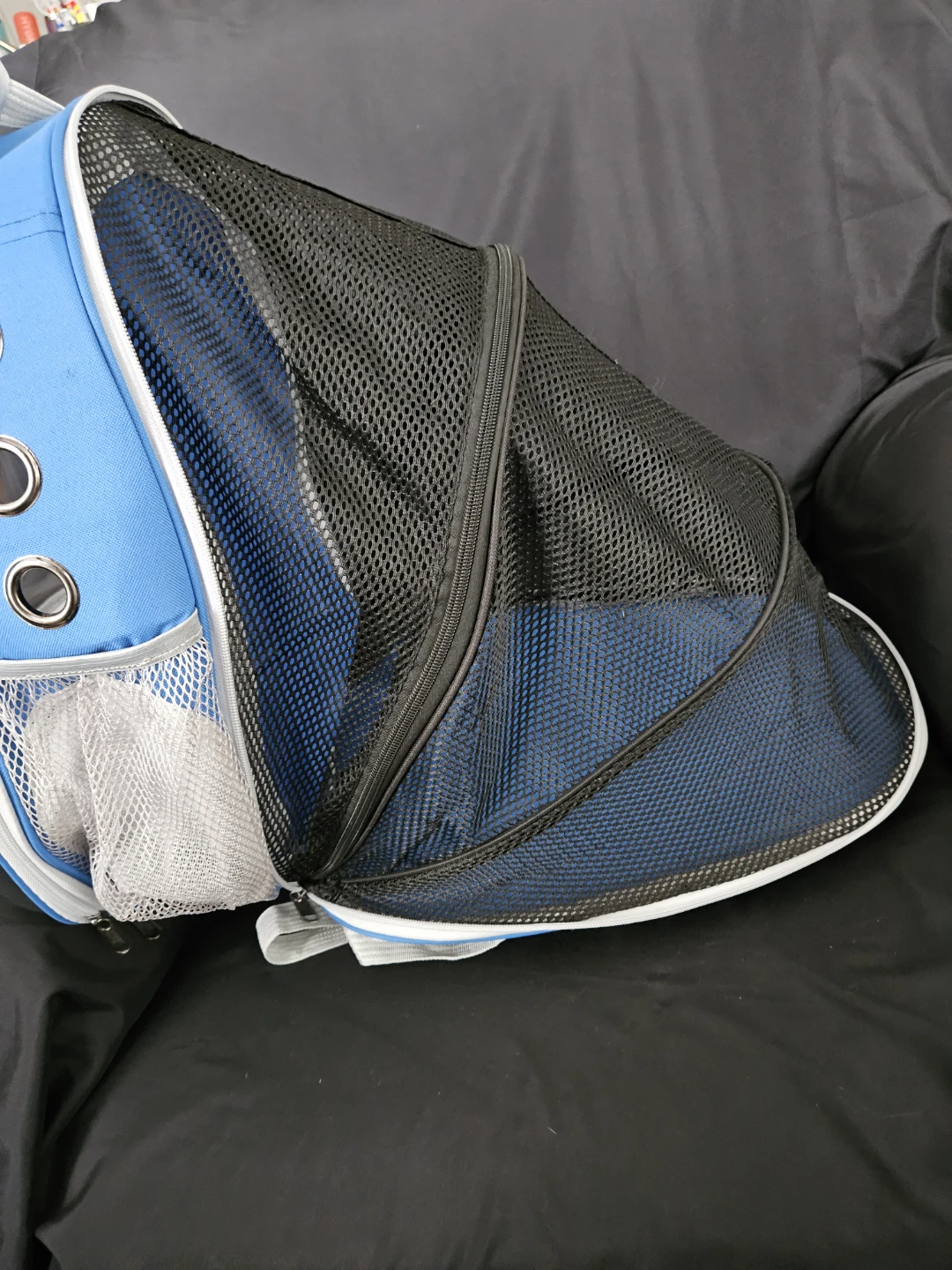 Blue Pet Carrier Backpack with Bubble Window and expandable back - photo 2