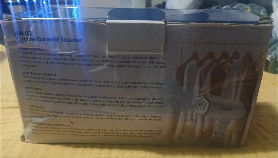 NIB Portable Garment Steamer