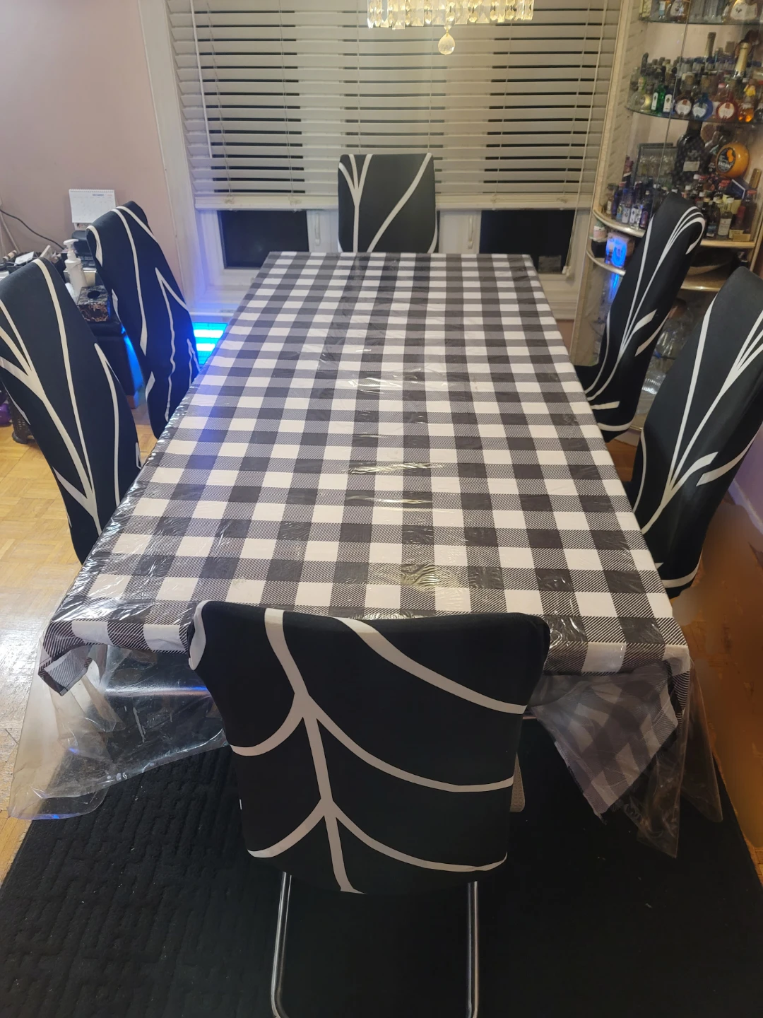 Dining Table with 6 Chairs - photo 3