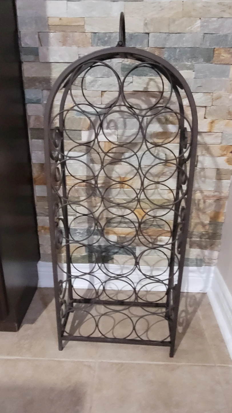Wrought iron wine rack over 2 feet high hold 20 bottles - photo 5