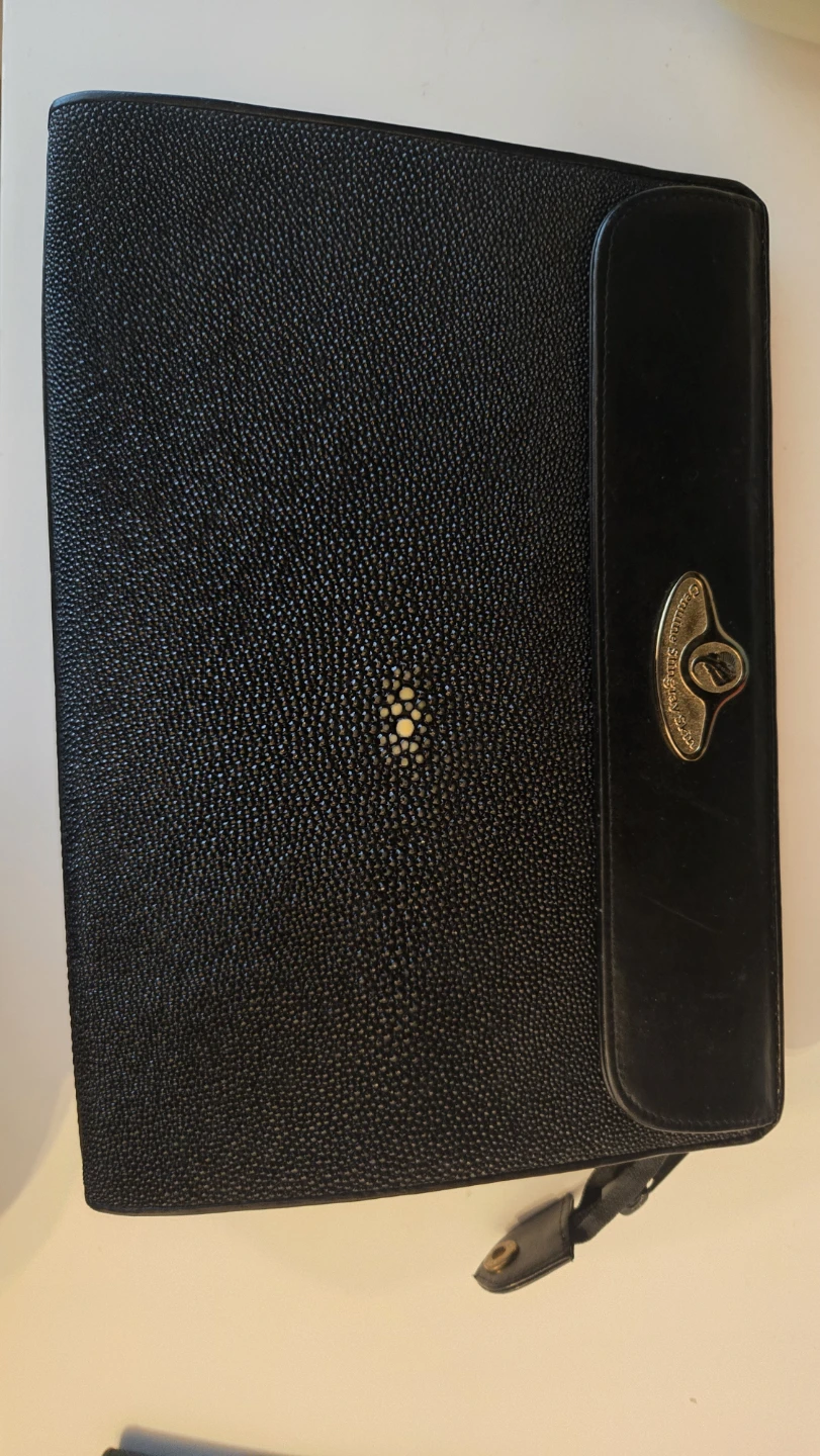 Stingray leather purse with strap and matching walllet