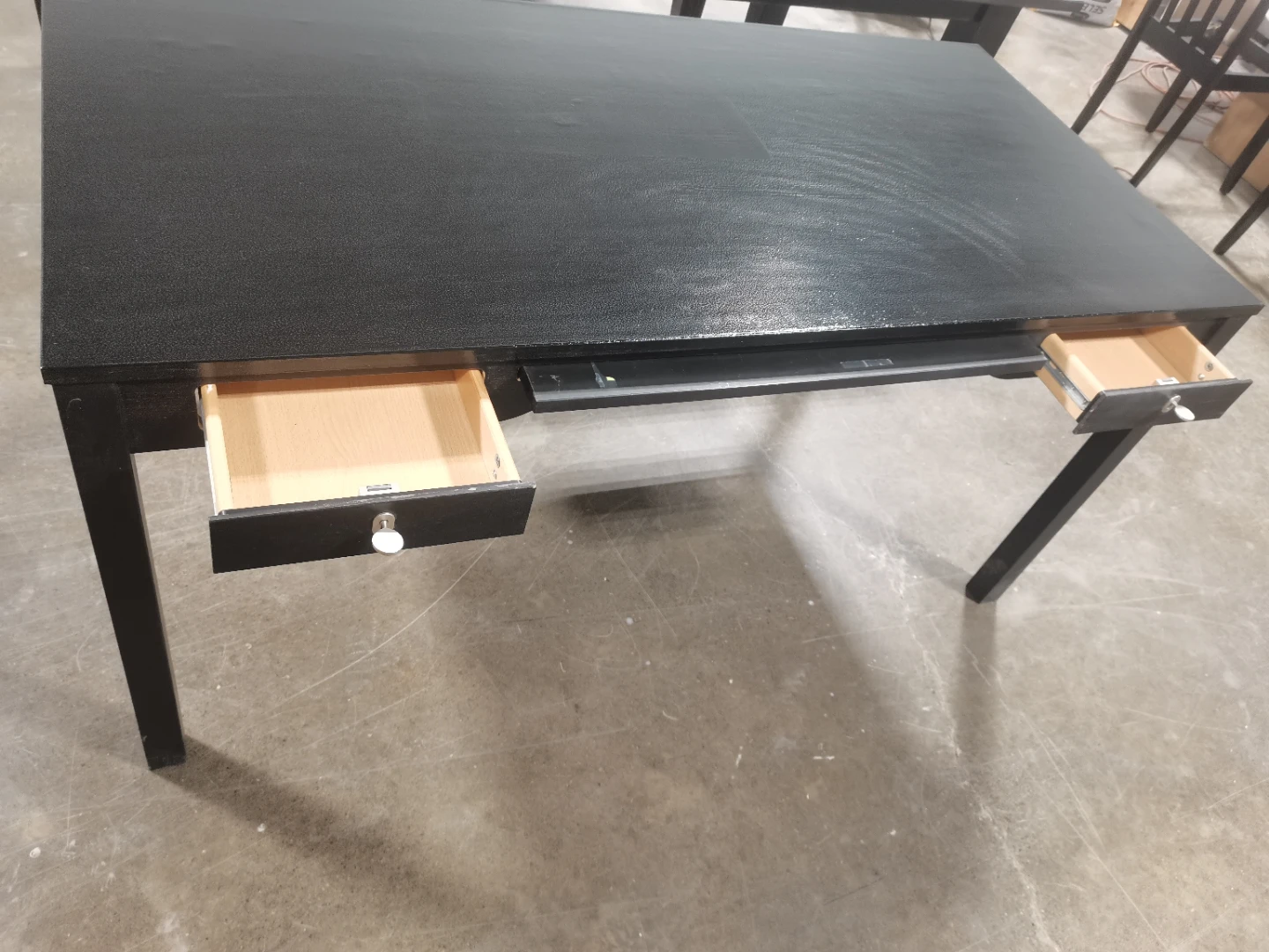 Black Desk with Drawers - photo 2