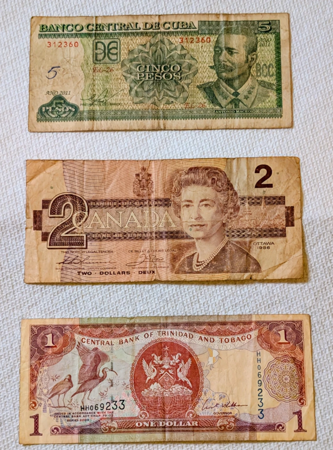 Collection of bank notes