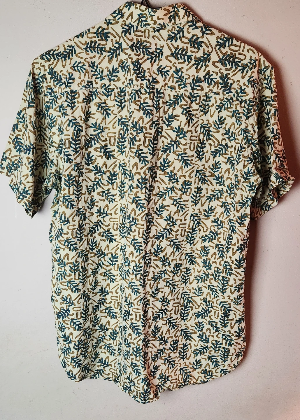 Aarong Men's Button Up Short Sleeve Shirt - photo 2