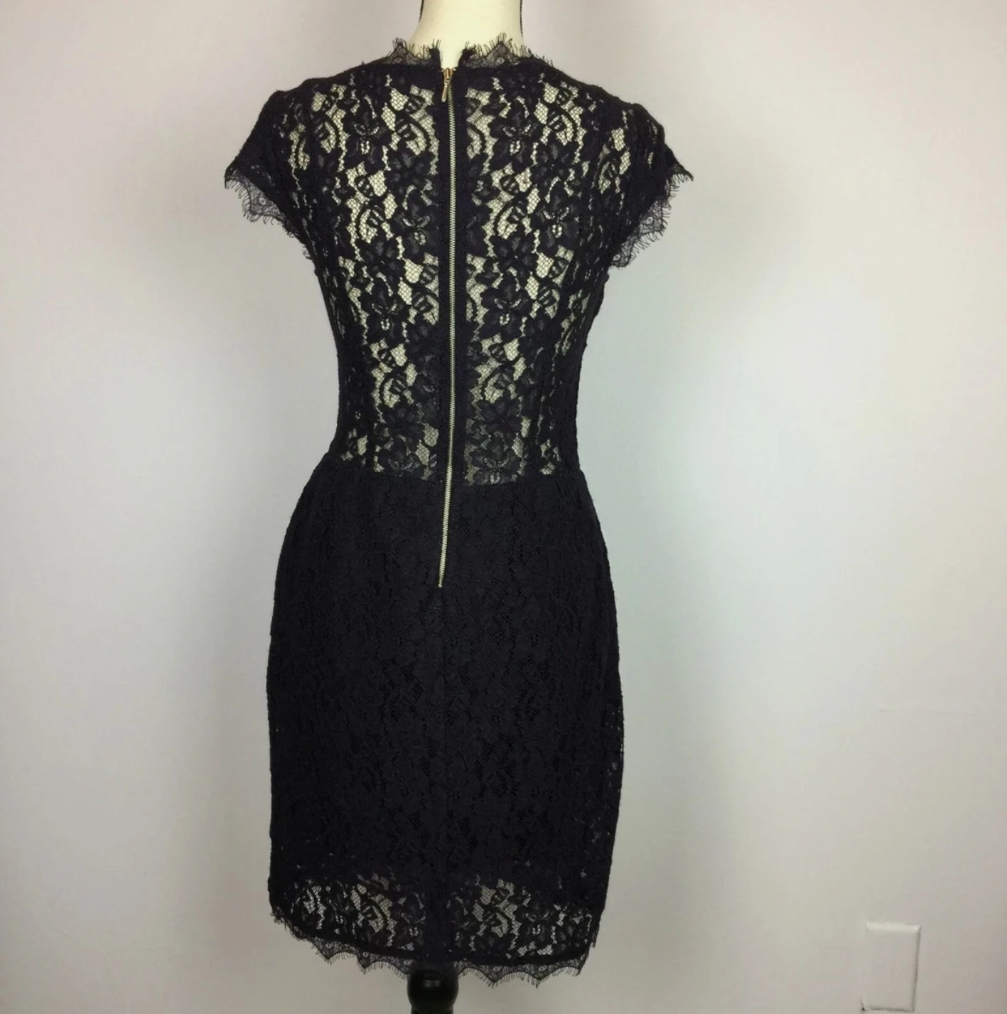 Aritzia Babaton Black Lace Dress - Size 2 - photo 3