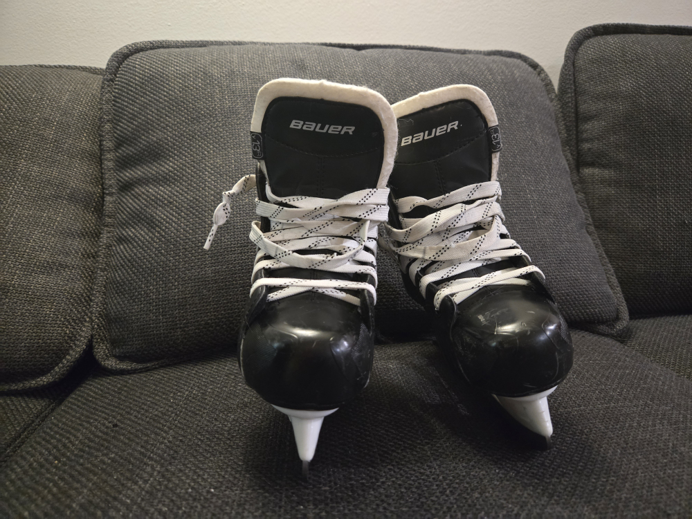 🏆 Bauer Supreme Hockey Skates - 13YR - photo 2