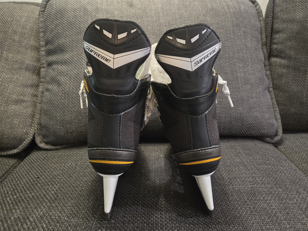 🏆 Bauer Supreme Hockey Skates - 13YR - photo 3