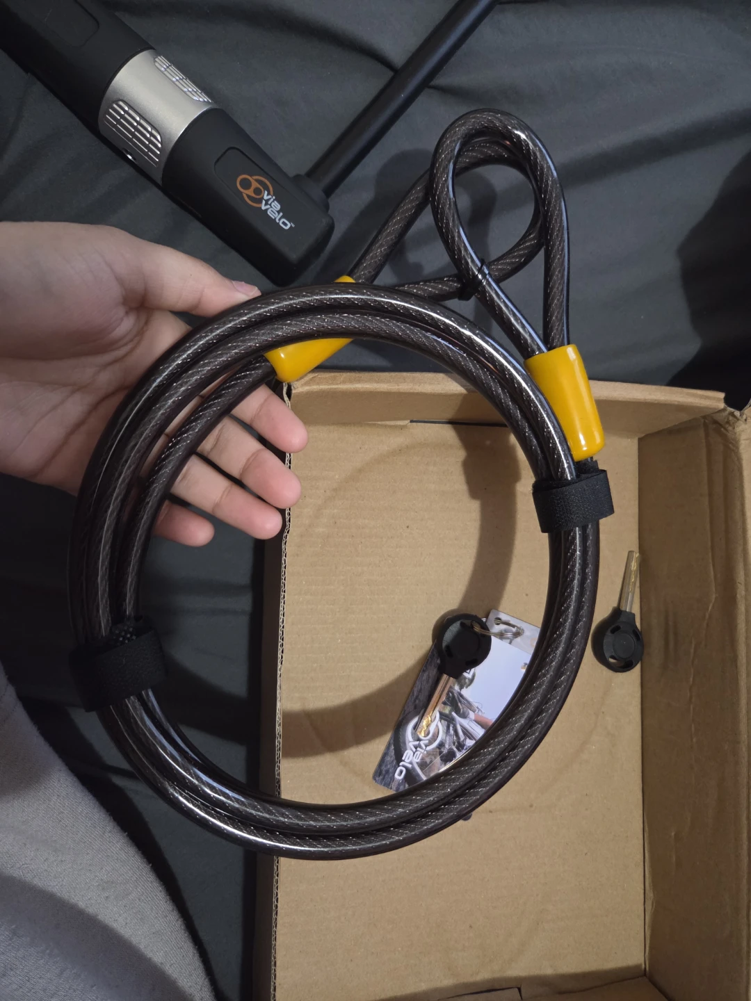 Via Velo Bicycle U-Lock with Cable - photo 3