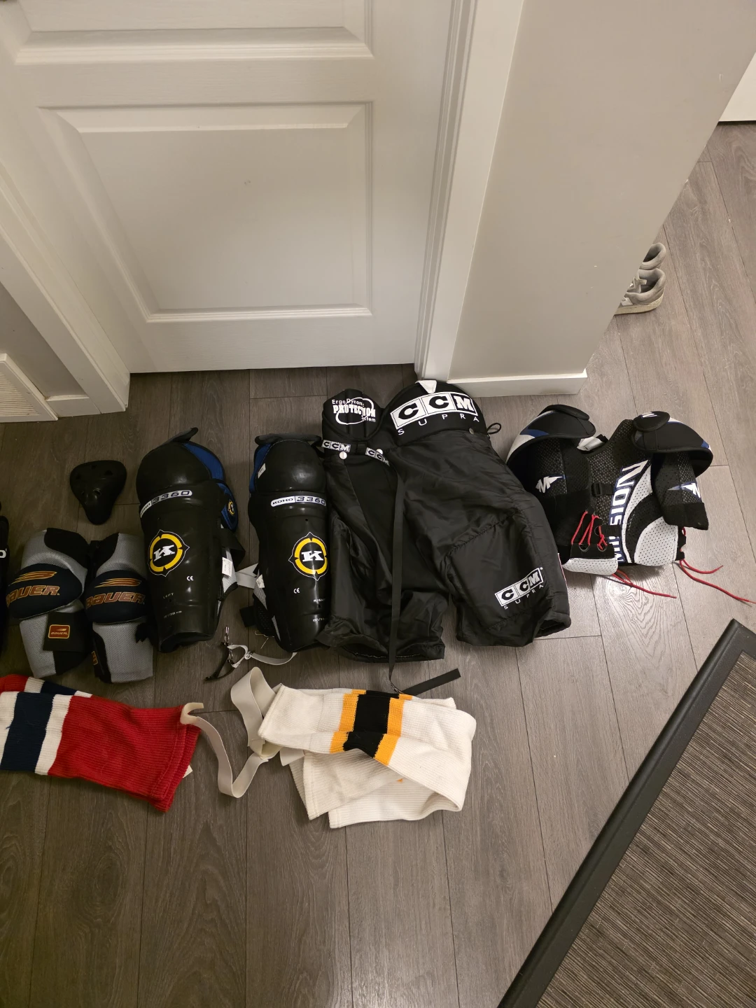 Hockey Gear Set: Bauer, Koho, CCM - photo 2