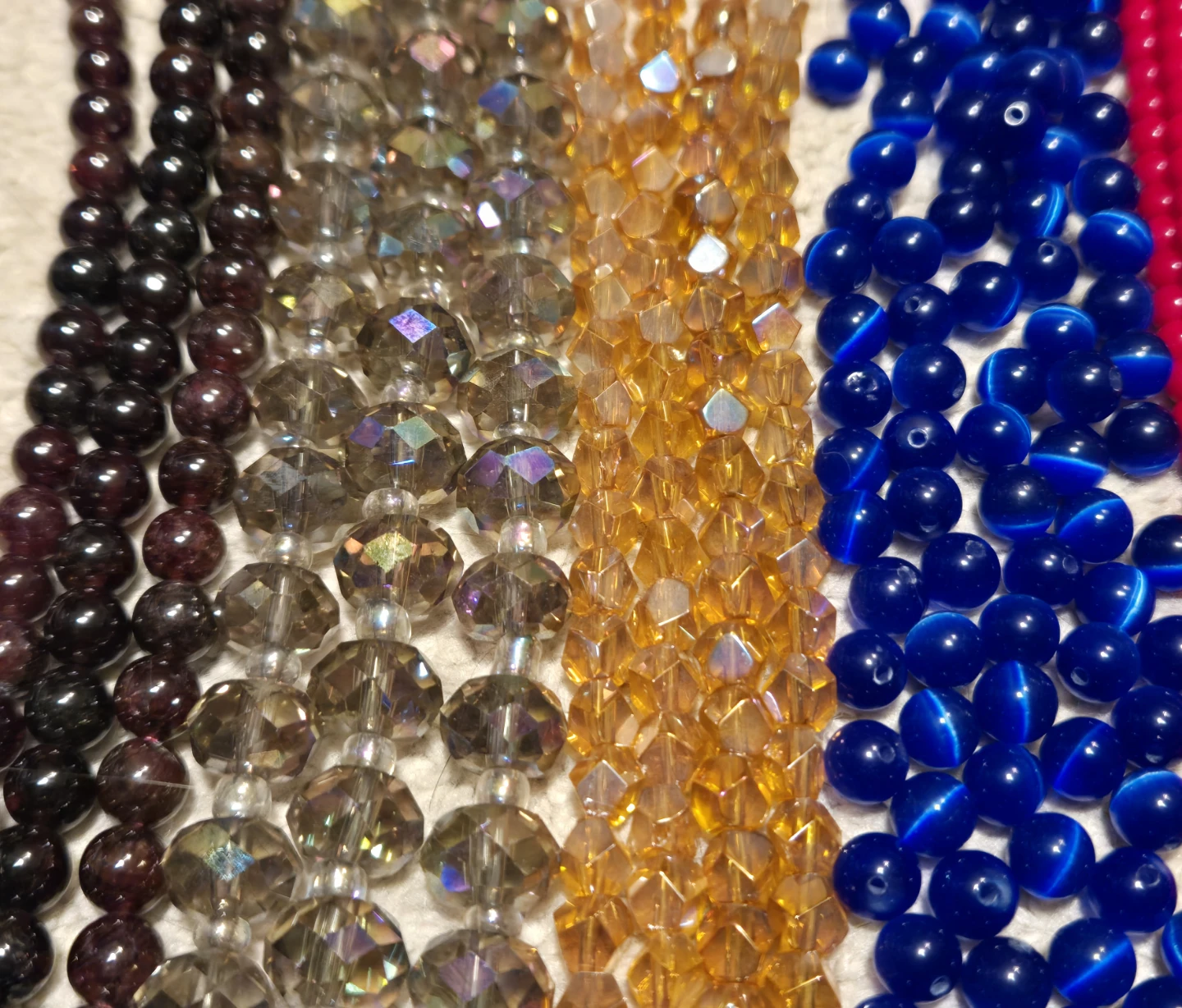 Lot of Assorted Bead Strands (Lot AE) - photo 2