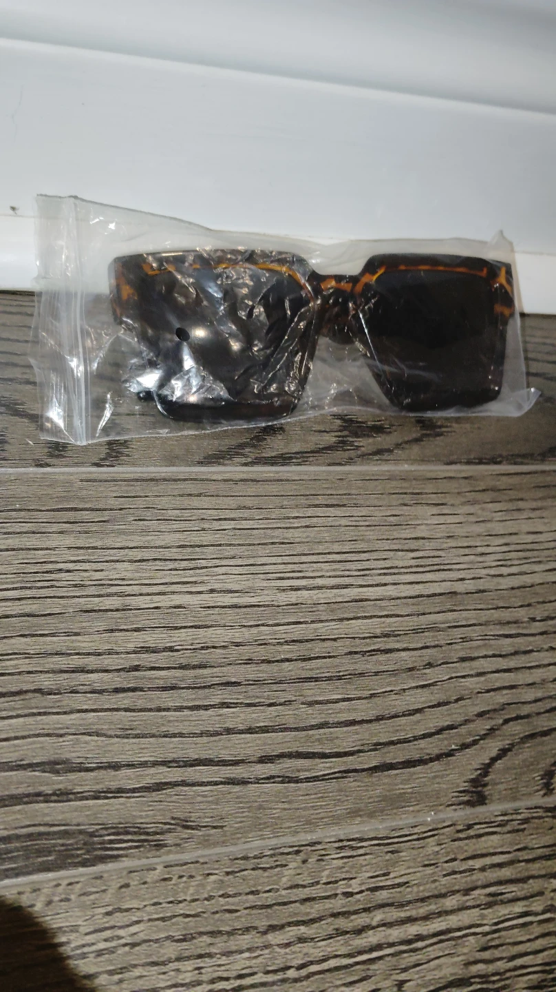 Tortoise Shell Sunglasses - photo 2