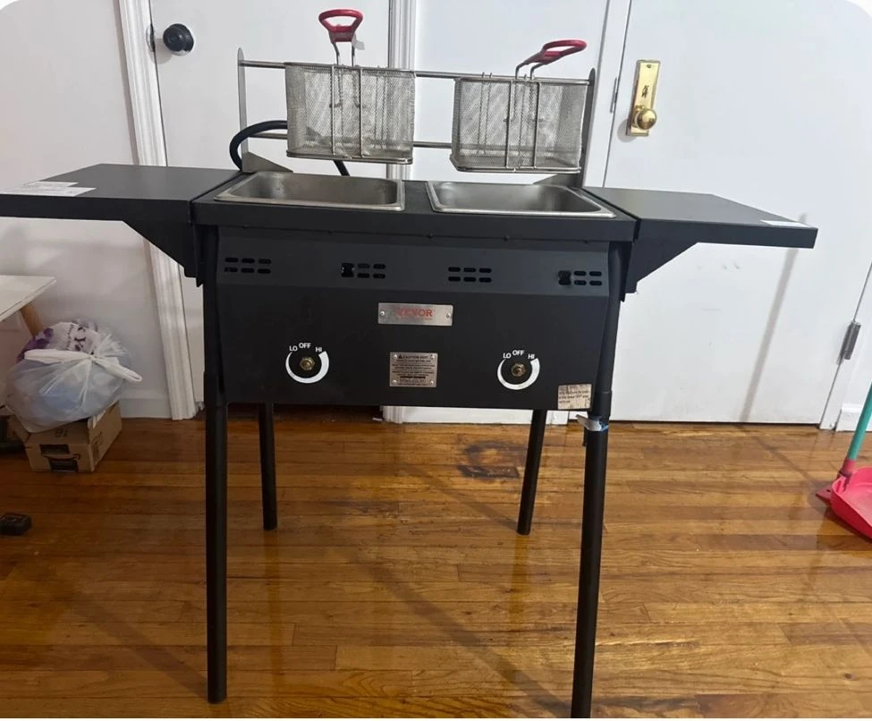 VEVOR Double Tank Deep Fryer - Like New!
