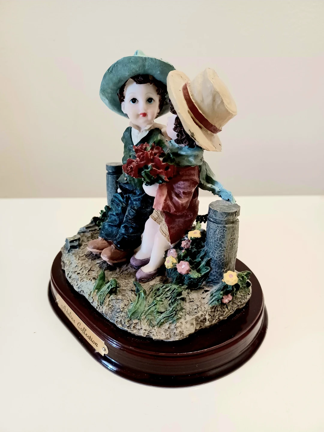 Adeline Collection Figurine - photo 3