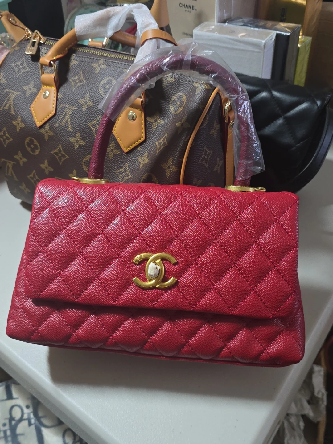 Red Quilted Handbag - photo 2