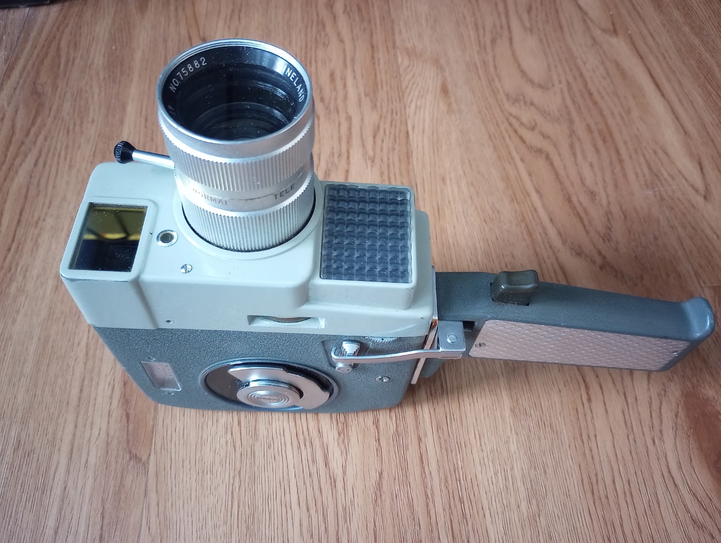 Vintage Lumicon Zoom Autoeye Cine Camera 8mm - photo 2
