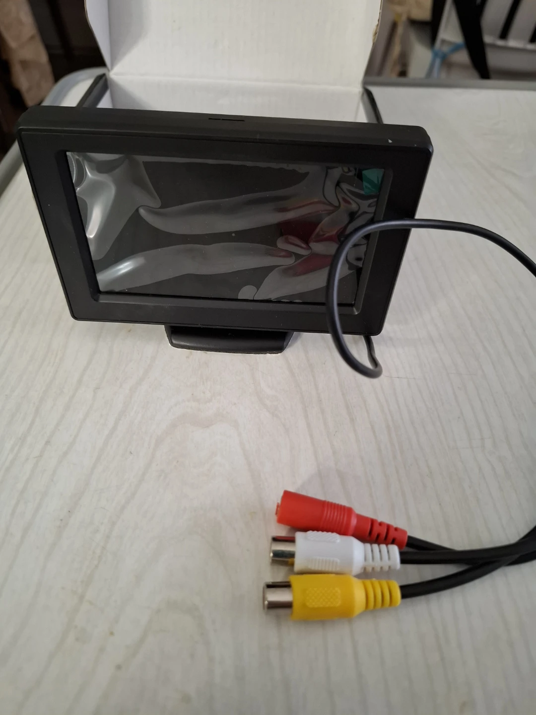 4.3-inch Stand Security TFT Monitor - photo 4