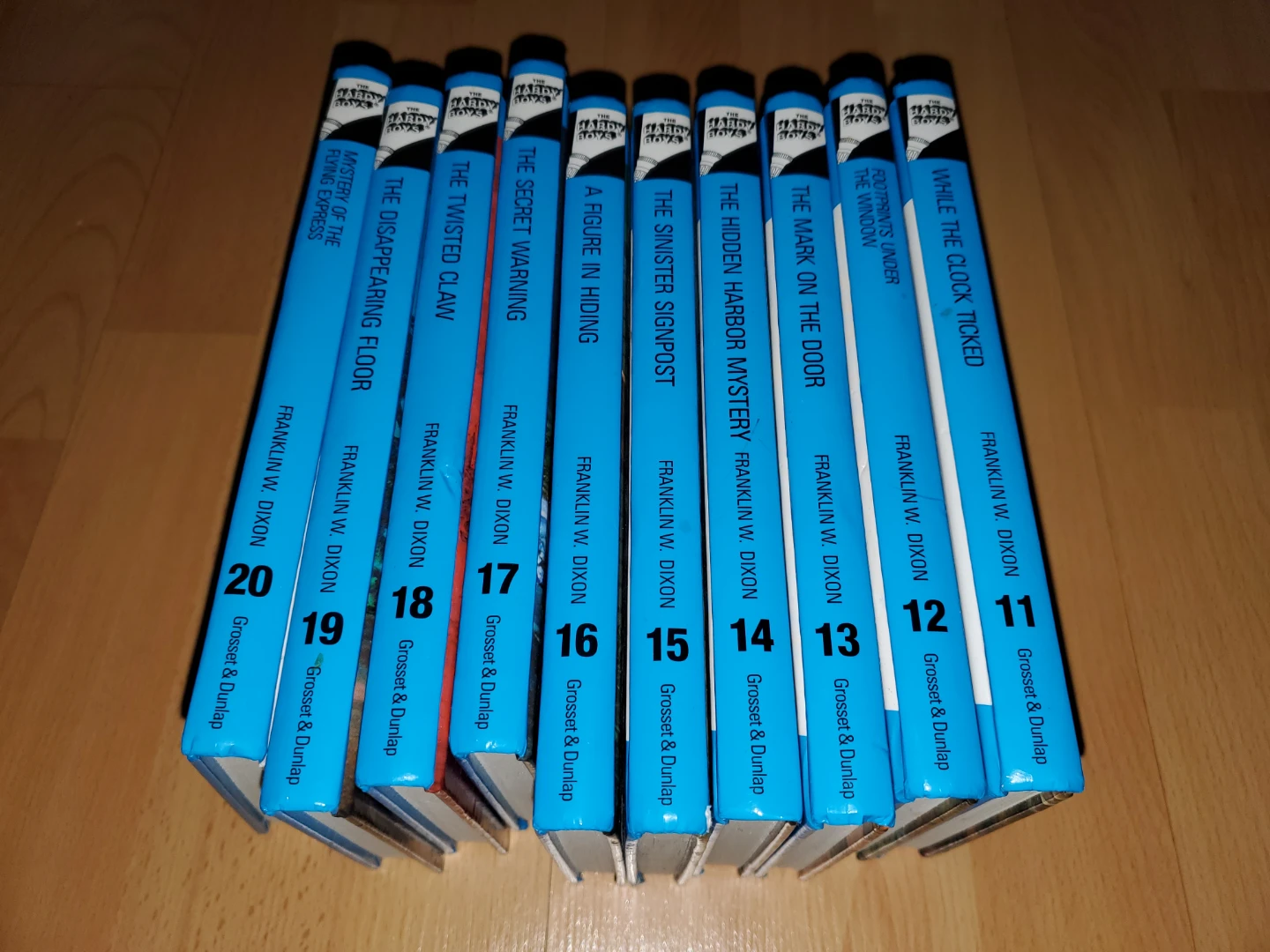 ($3 each) The Hardy Boys Book Collection
