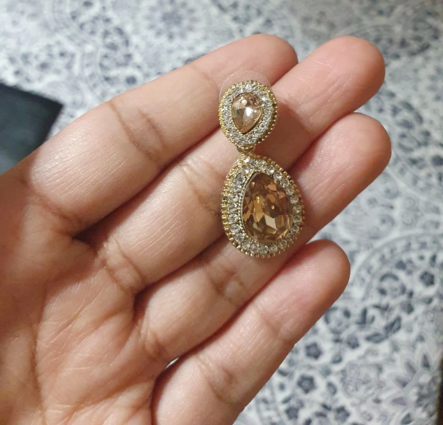 Rhinestone Teardrop Earrings - Gold - photo 2