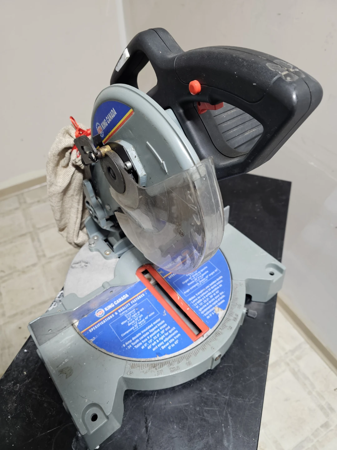 King Canada 8 1/4" Compound Miter Saw 🥕