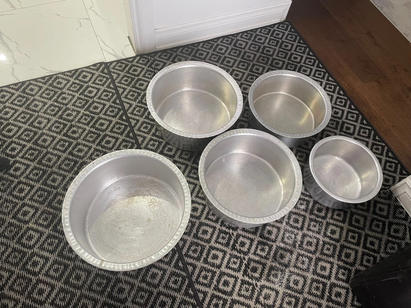Set of 5 extra large Aluminum Pots - 101 Brand from india - photo 2