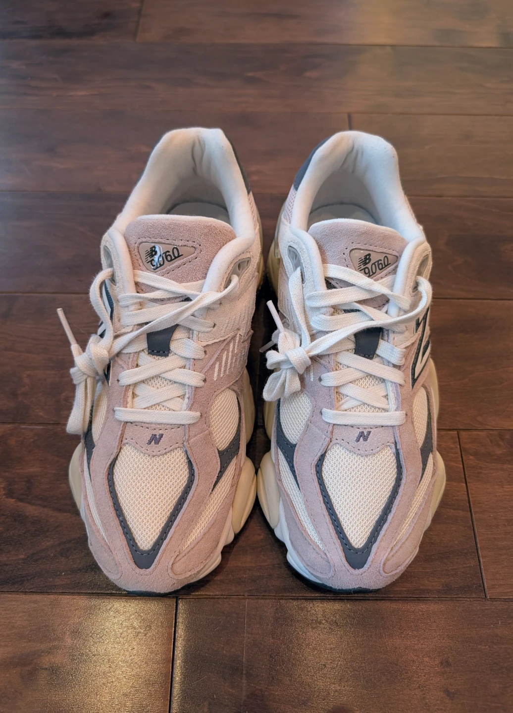 BNIB New Balance 9060 Sneakers (7.5 Women's, never worn)